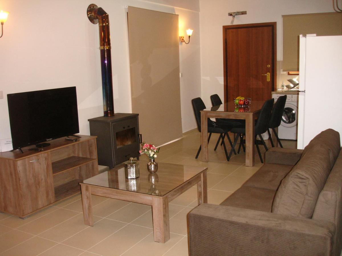 Nyaraló 2